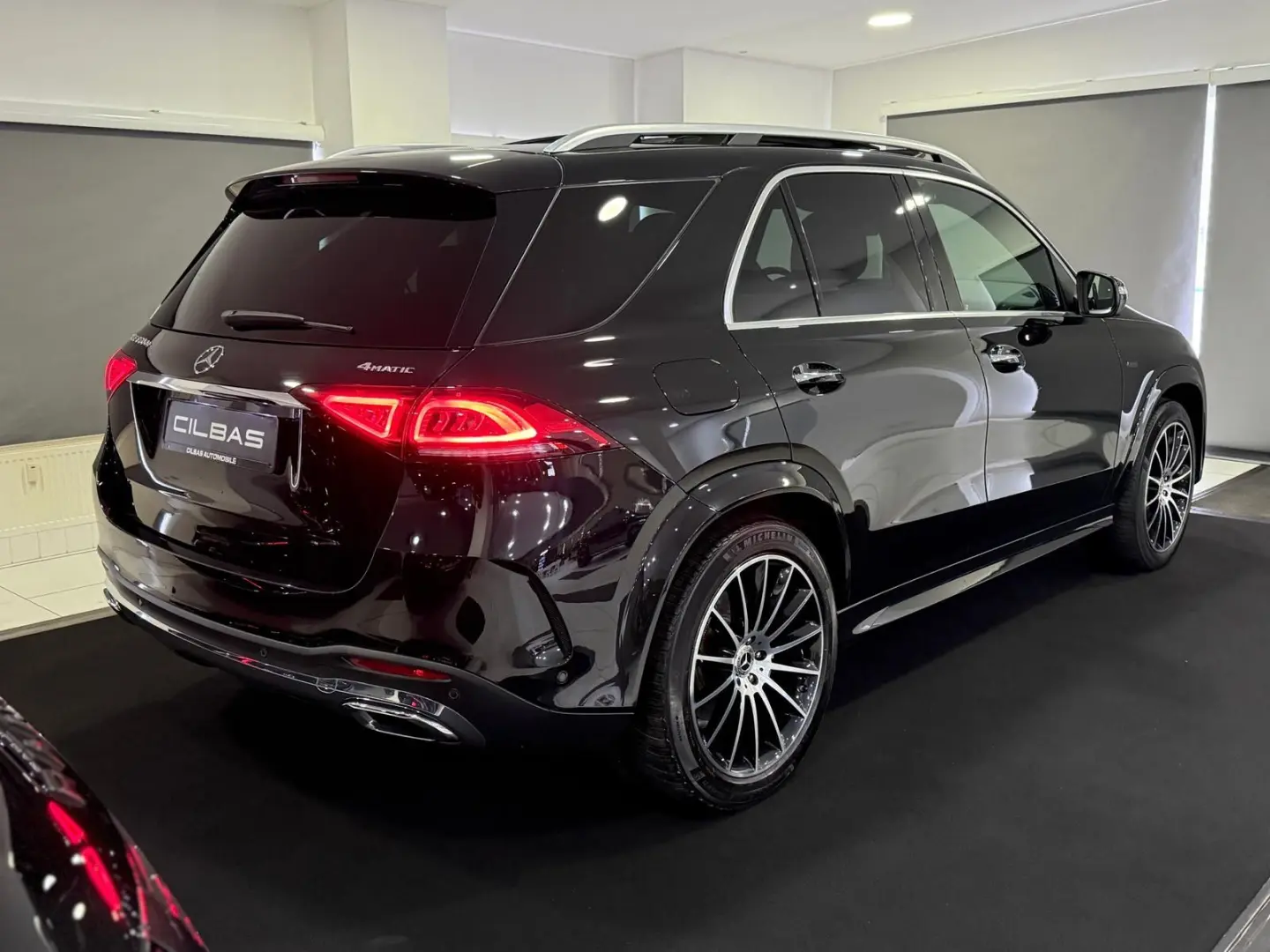 GLE 350 de AMG-Line  AIR PANO 360 HUD AHK STHZ