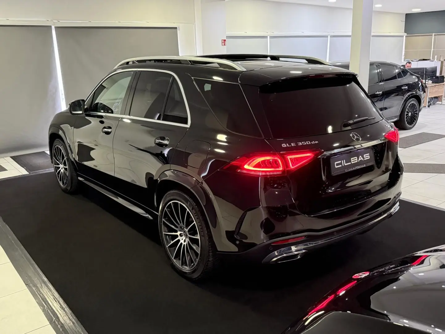 GLE 350 de AMG-Line  AIR PANO 360 HUD AHK STHZ