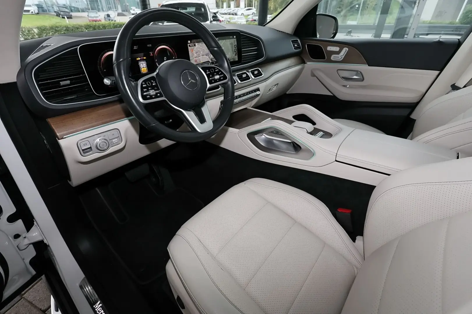 GLE 350 de 4M  DISTRONIC PANO 360  KEYLESS BEJ