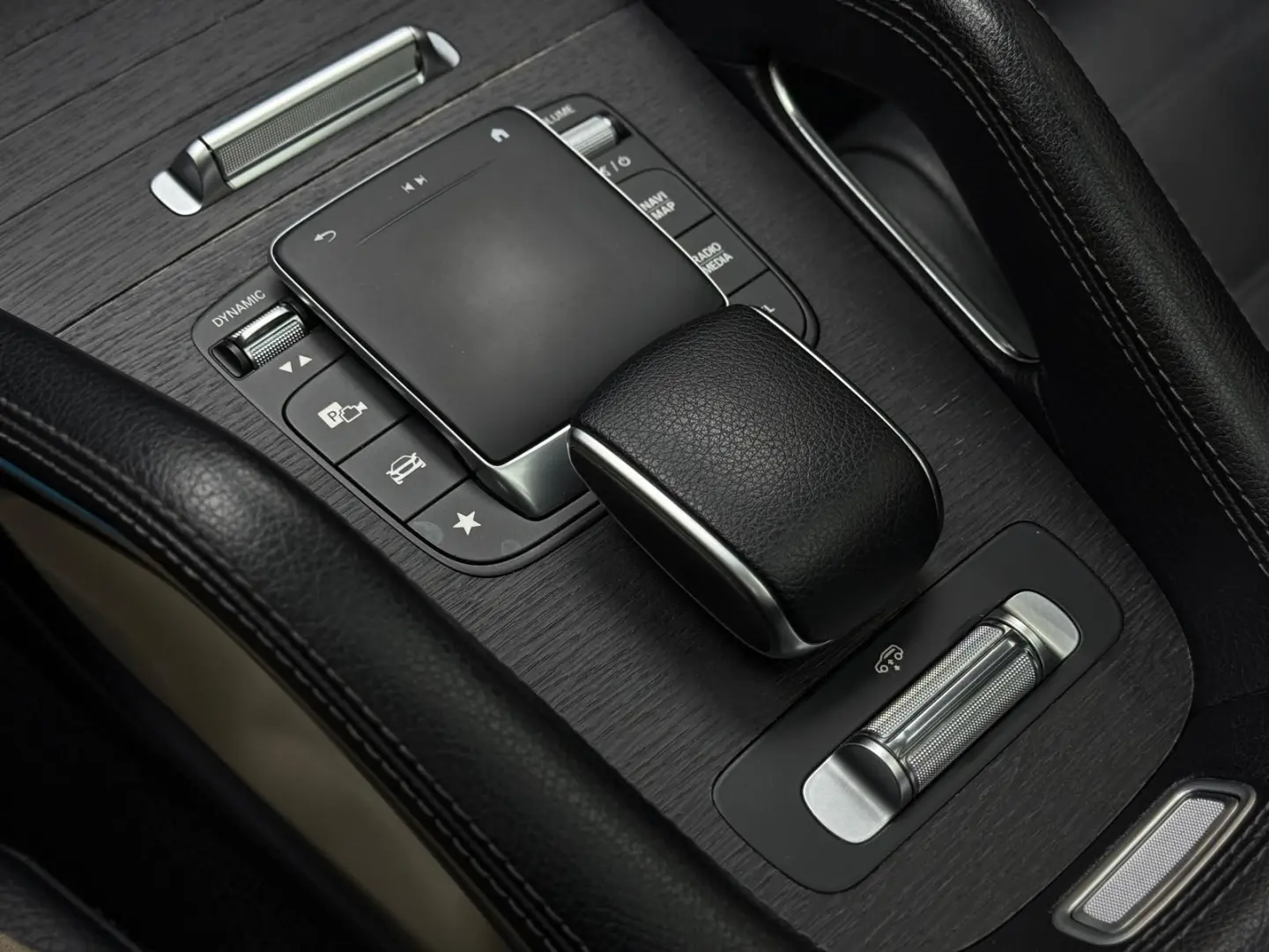 GLE 350 de 4M AMG Pano HuD Luftfederung Massage