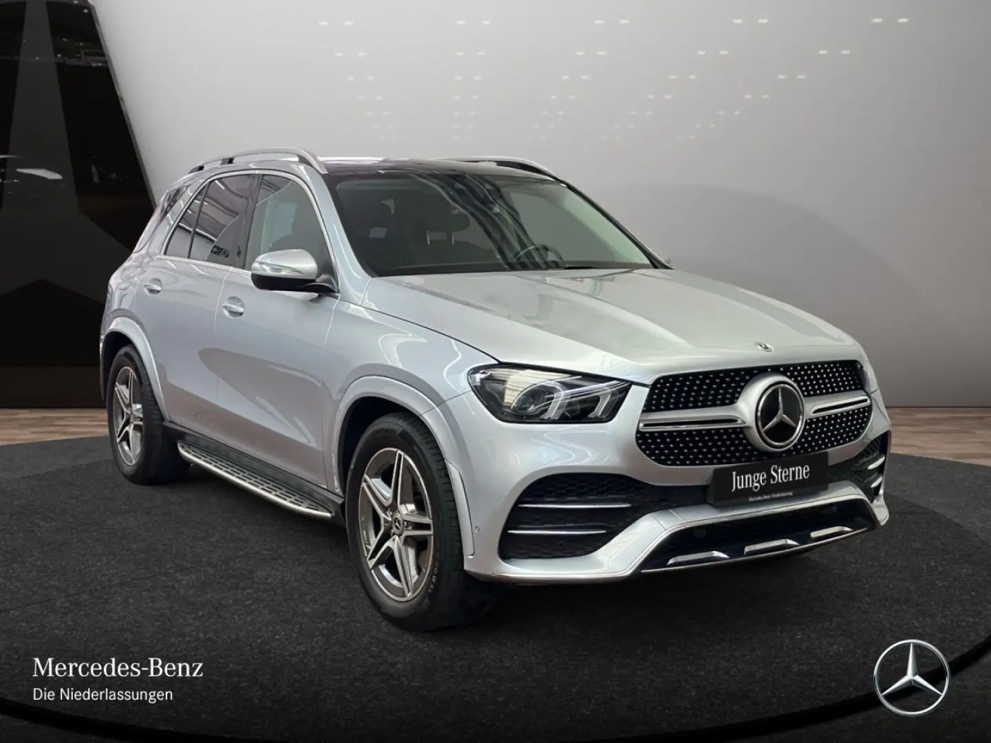 GLE350de 4M AMG Distr Pano 360  AHK Trittb 20