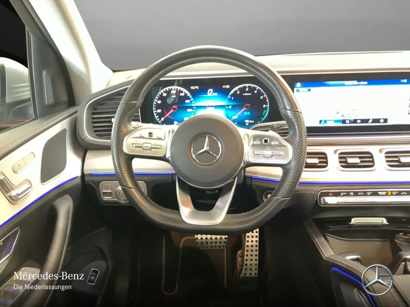 GLE350de 4M AMG Distr Pano 360  AHK Trittb 20