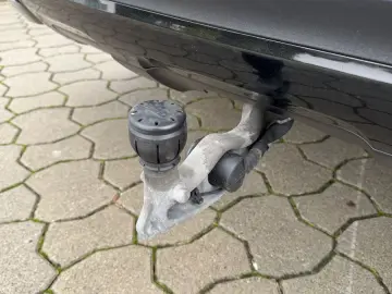 GLE 350 d e 4Matic AMG-line Night AHK FOLIERT