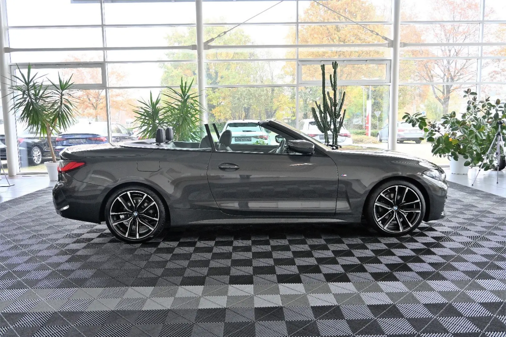 420i Cabrio M Sport Laser HUD Navi Kamera