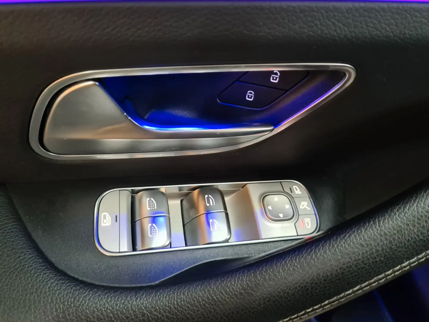 GLE 350de 2x AMG fast Voll Fond-Entertainment TV