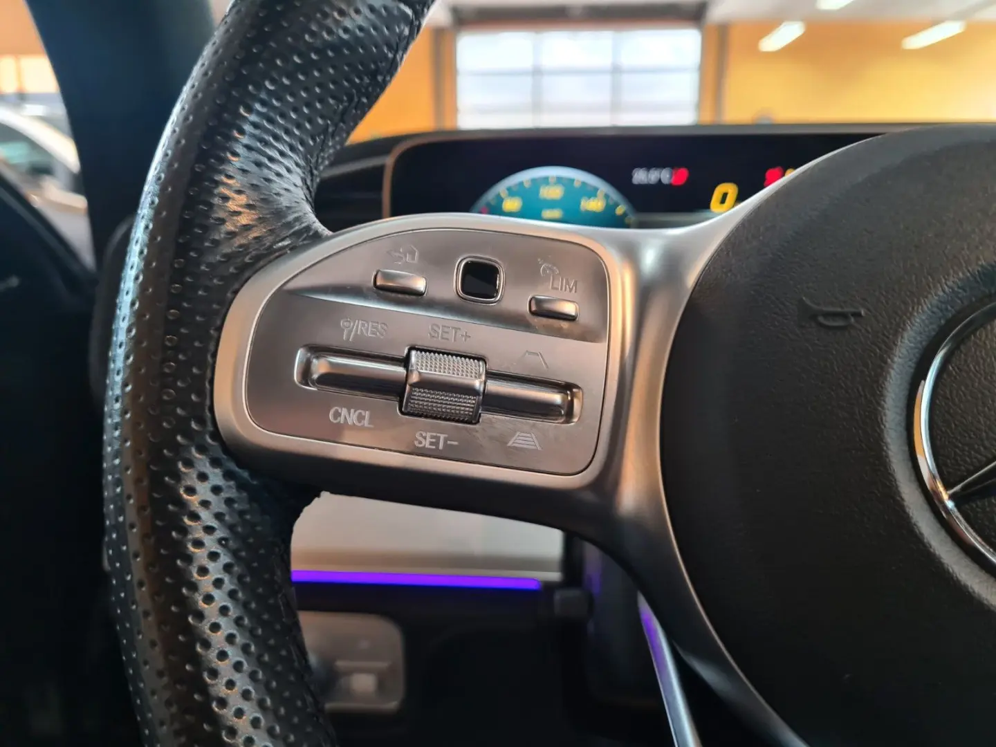 GLE 350de 2x AMG fast Voll Fond-Entertainment TV