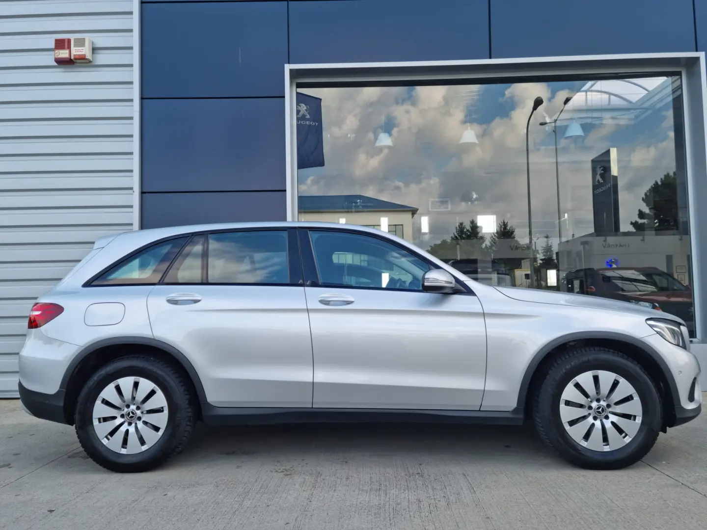 Mercedes-Benz GLC 220