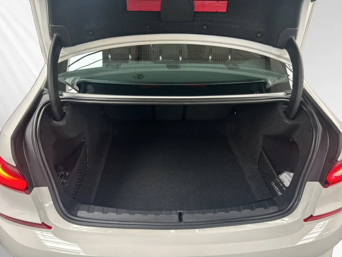 318i Aut. M Sport HiFi LC-Prof. Sportfahrwerk