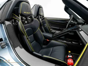 918 SPYDER   LIFT   CARBON   BURMESTER