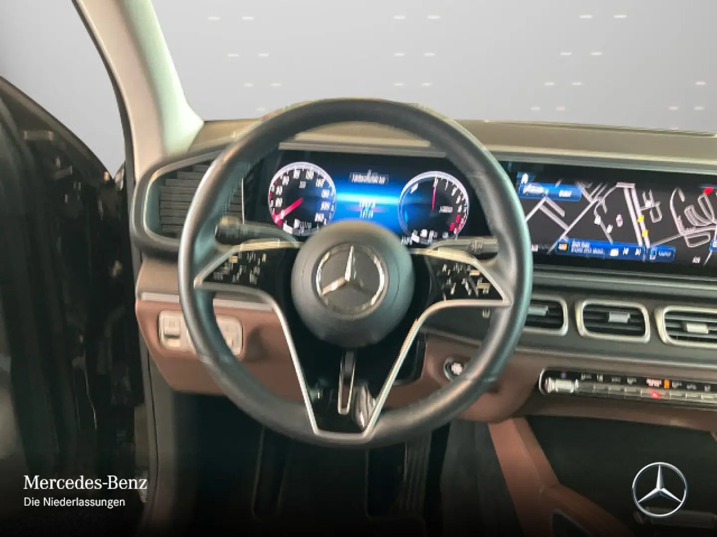 GLE 350 de 4M AMG Advanced  Pano AHK 360  Distr