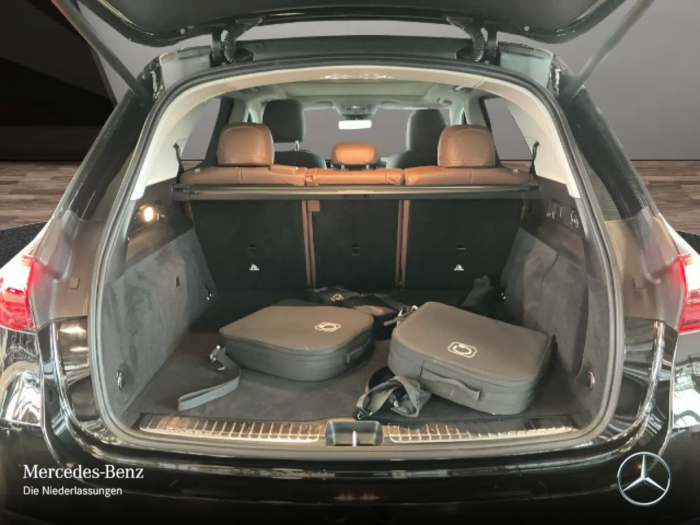 GLE 350 de 4M AMG Advanced  Pano AHK 360  Distr