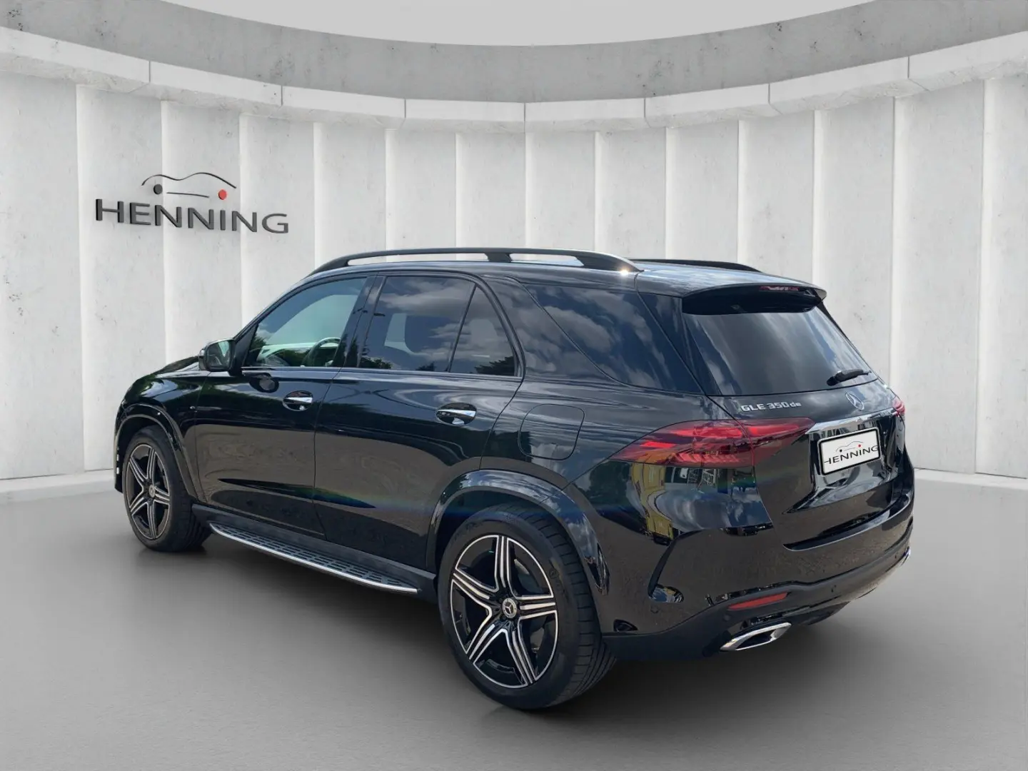 GLE 350 de 4M AMG 9G Pano Airmatic AHK Burmester