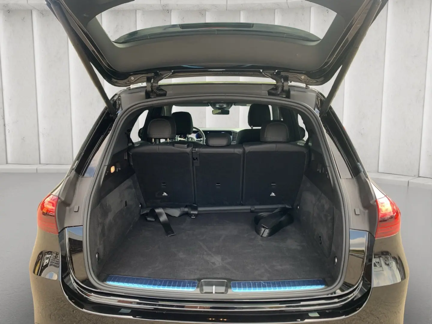 GLE 350 de 4M AMG 9G Pano Airmatic AHK Burmester