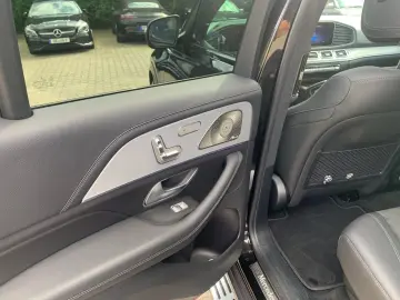 GLE 350 de 4M AMG 9G Pano Airmatic AHK Burmester
