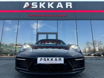 Porsche 992 2024