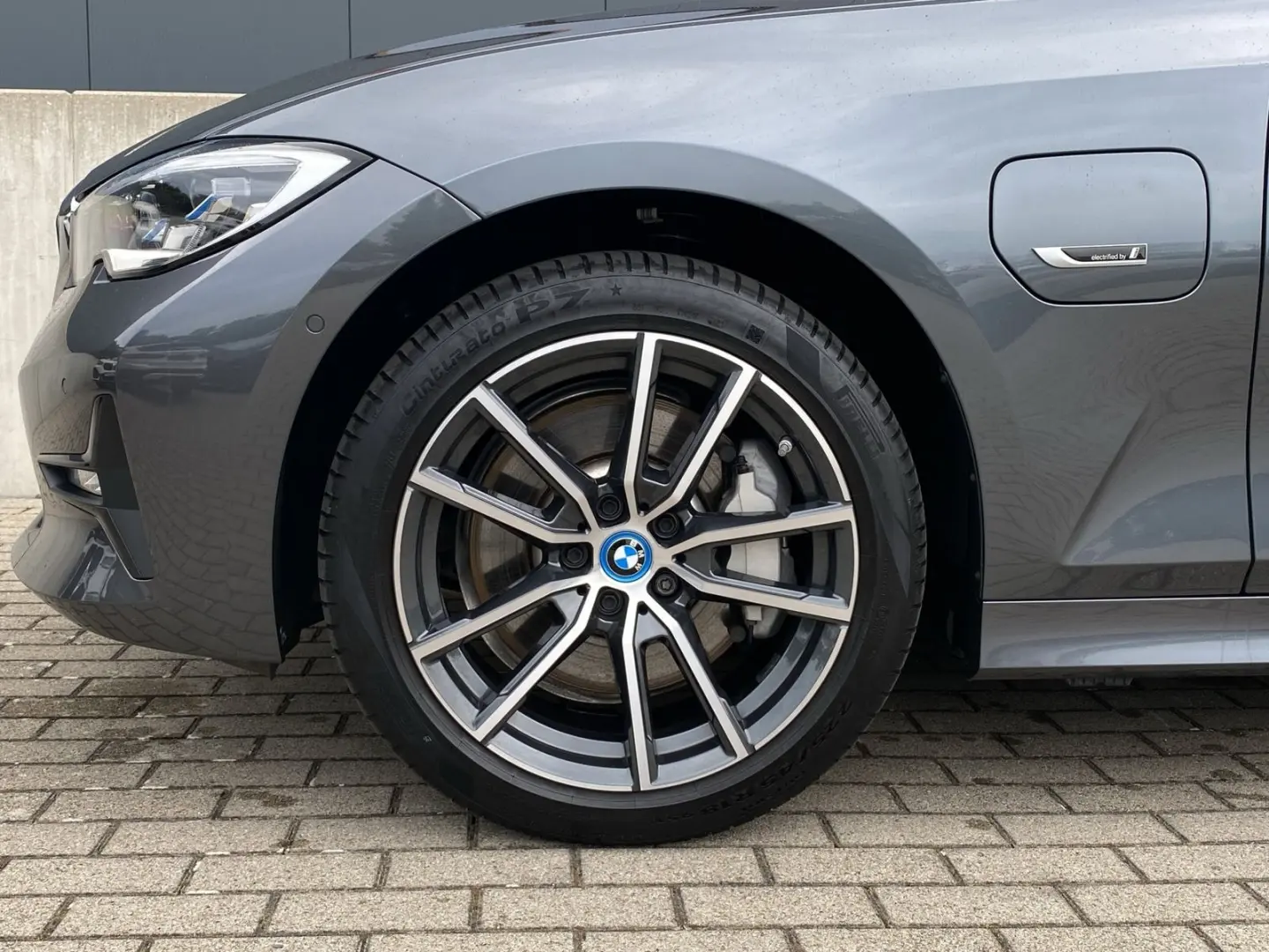 330e xDrive Sport Line LASER HUD G-DACH MEMO DAB