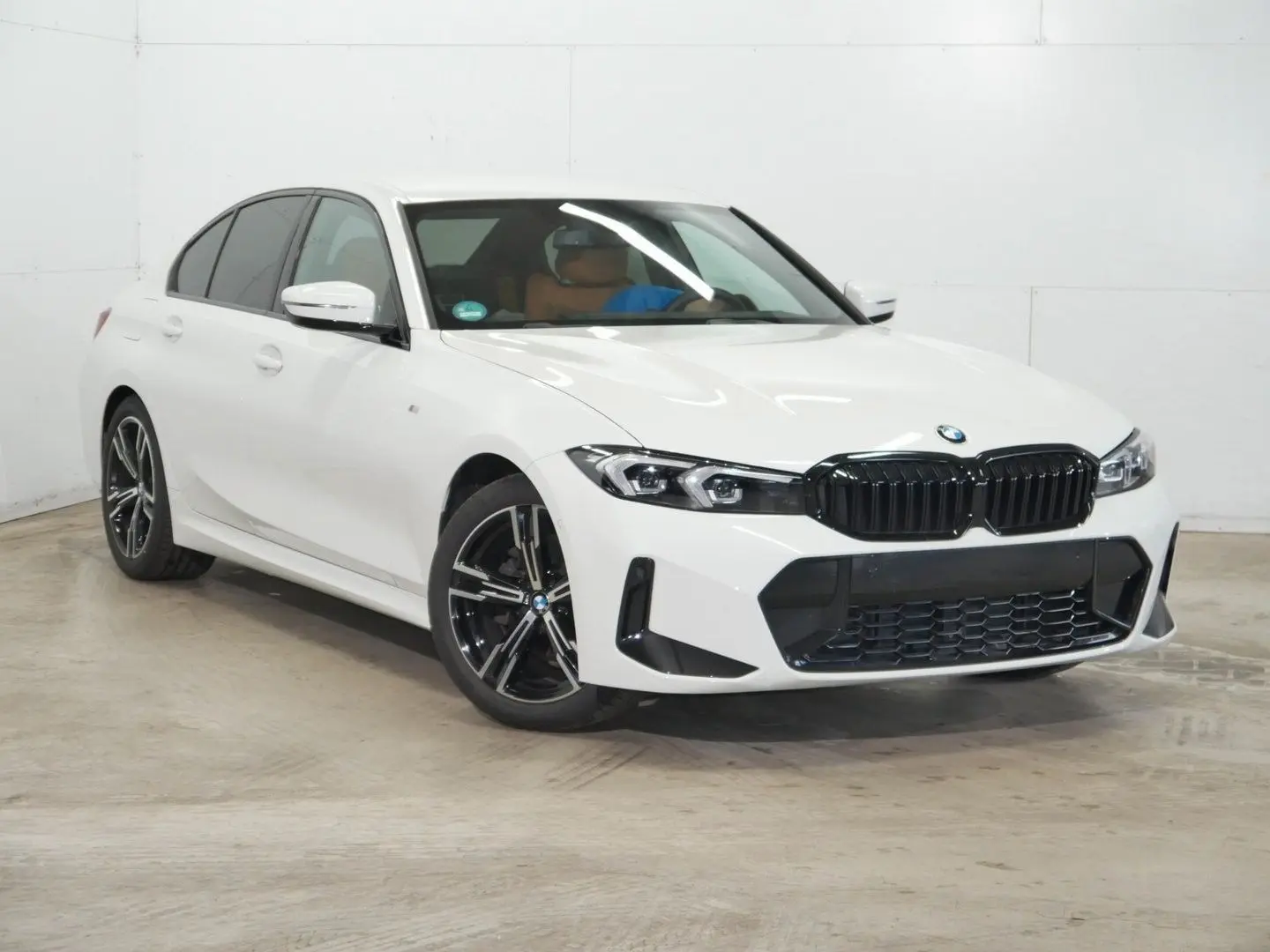 318i lim. M Sport RFK SHZ HiFi Driving Assistant
