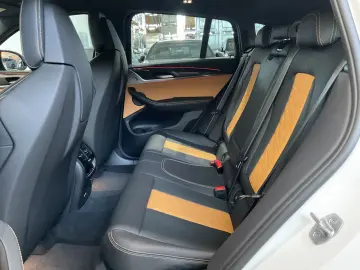 X4 M Panorama-Glasdach  M Competition Paket