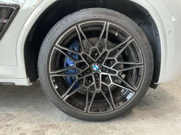 X4 M Panorama-Glasdach  M Competition Paket