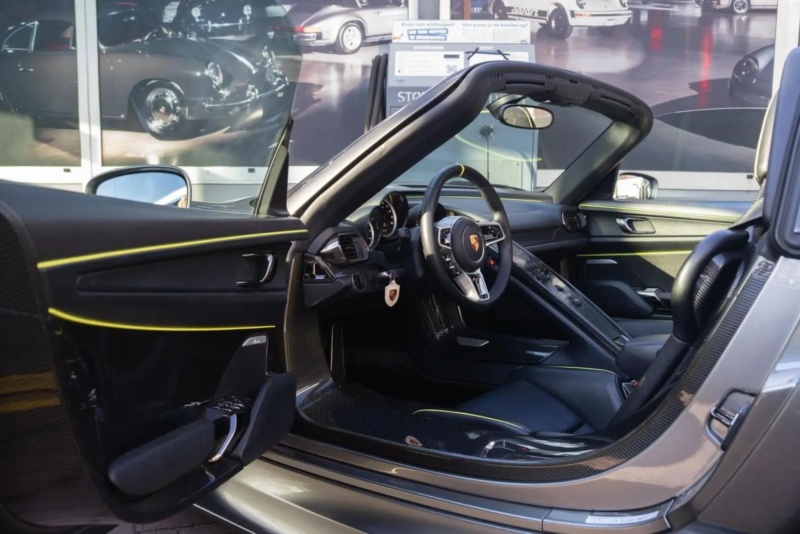 918 Spyder   Liquid Silver   Carbon   Lift   Bur