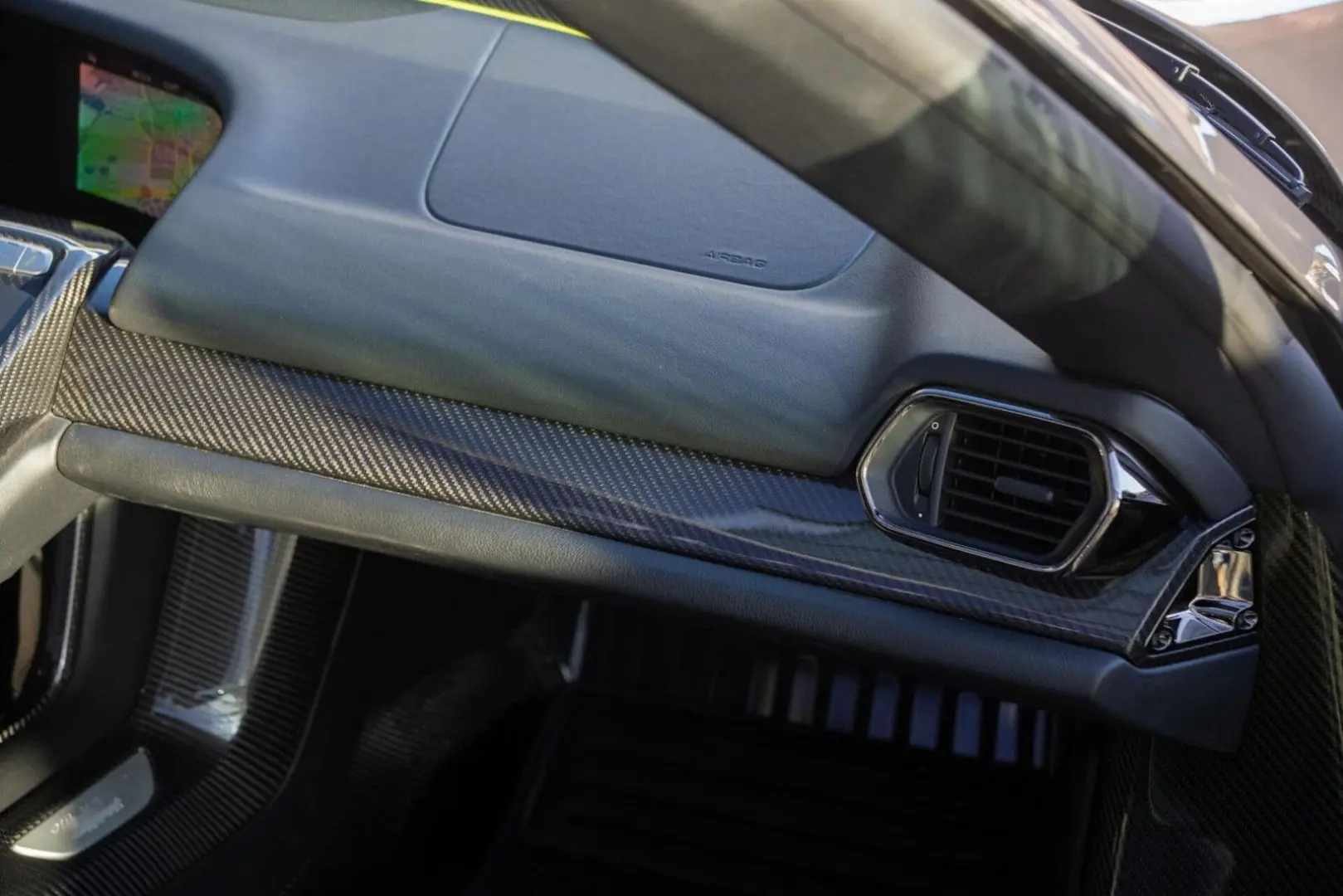 918 Spyder   Liquid Silver   Carbon   Lift   Bur