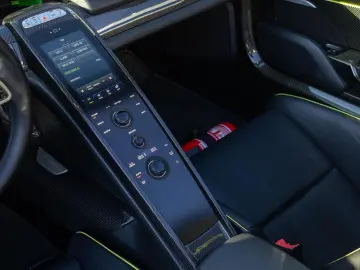 918 Spyder   Liquid Silver   Carbon   Lift   Bur