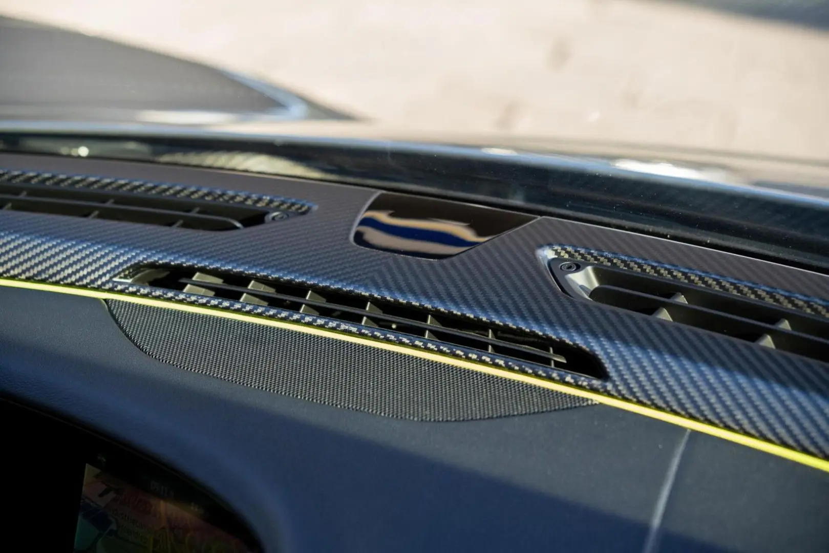 918 Spyder   Liquid Silver   Carbon   Lift   Bur