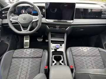 Tiguan der Neue R-Line TDi 4M Akustikverglassung
