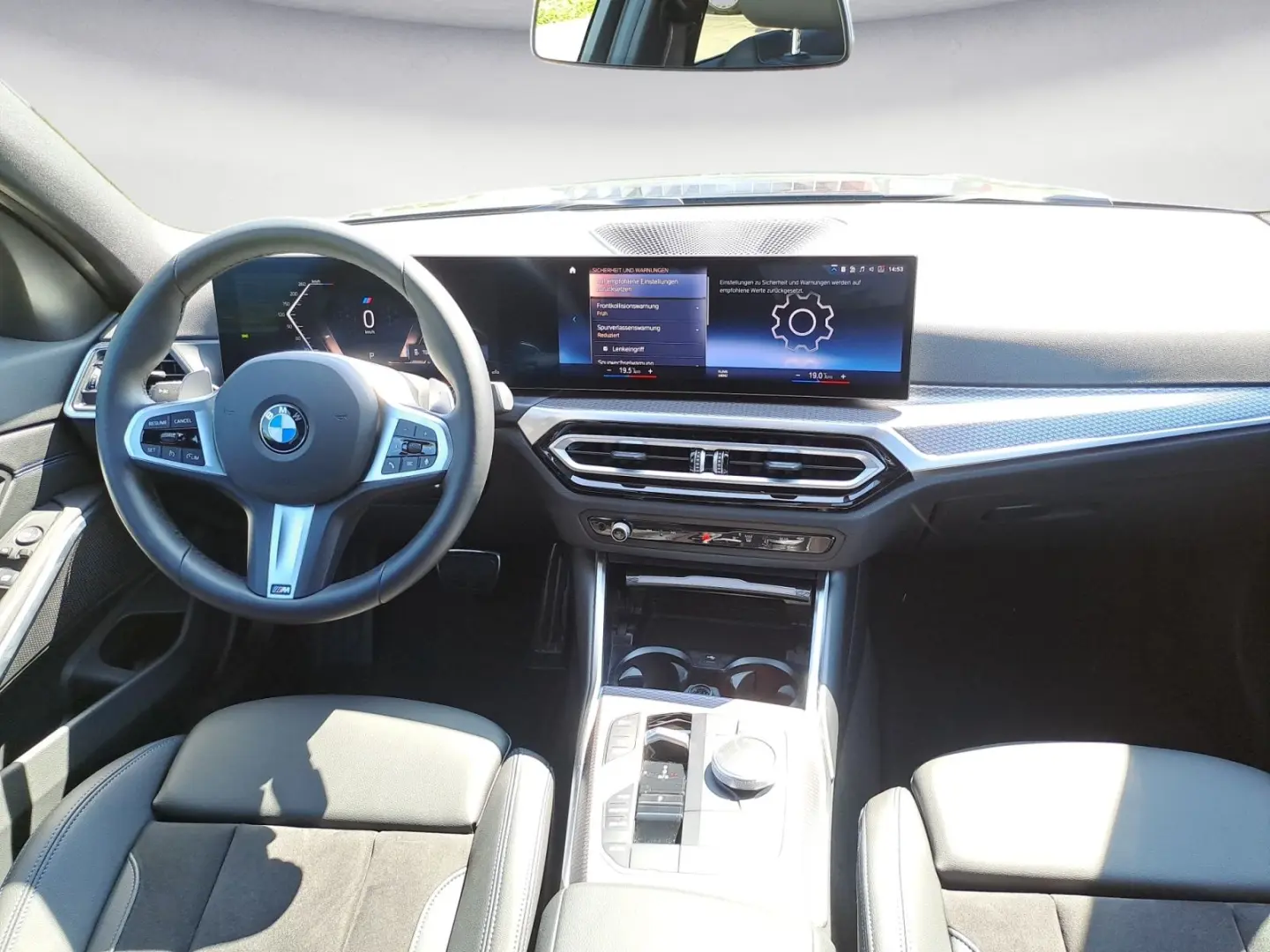 318i M Sport Pro  Shadow Navi LED PDC SHZ DAB