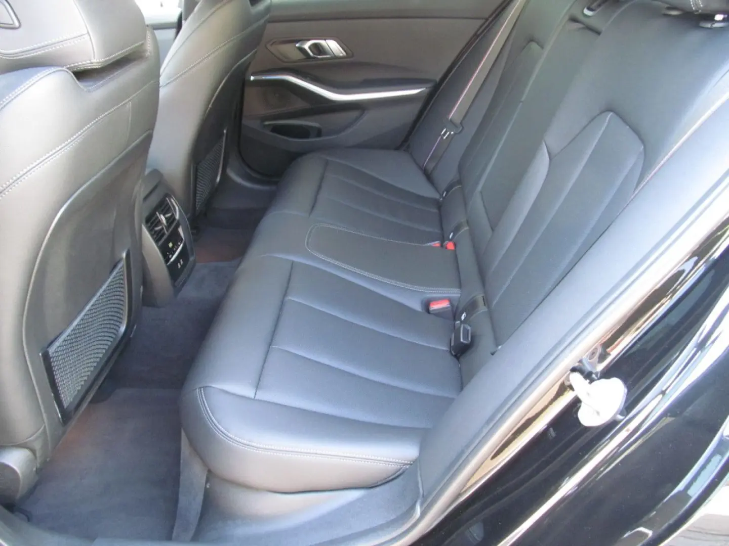 320i Lim M Sport Pro AHK HUD 19 LM Widscreen LED