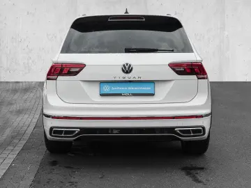 Tiguan 2.0 TDI DSG R-Line NAVI ACC PARKASS KAM