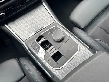 320e M Sport Pro 19 LM HiFi HeadUp DrivingAss.