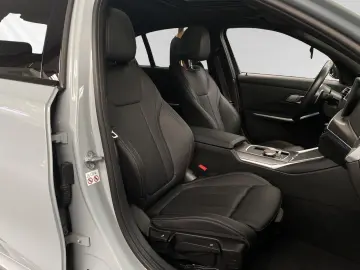 318d M Sport Pro 19  Stop&Go HiFi Glasdach