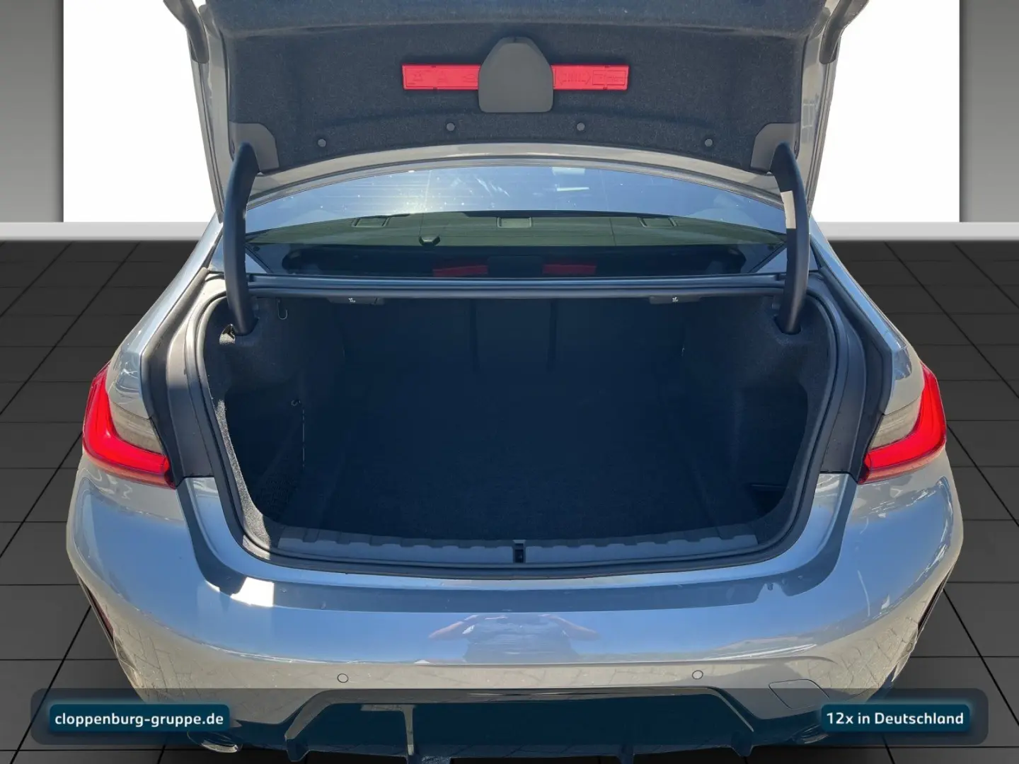 320d xDrive M Sportpaket AHK Navi 360  SHZ KeyGO