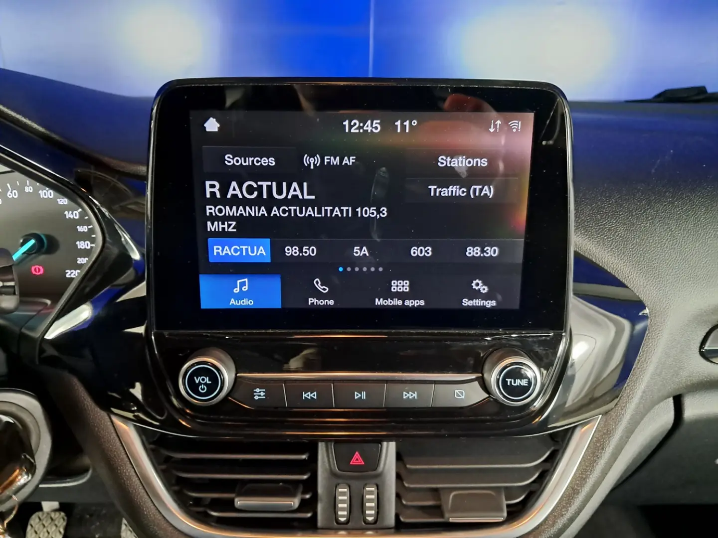 FORD FIESTA TREND CONNECTED