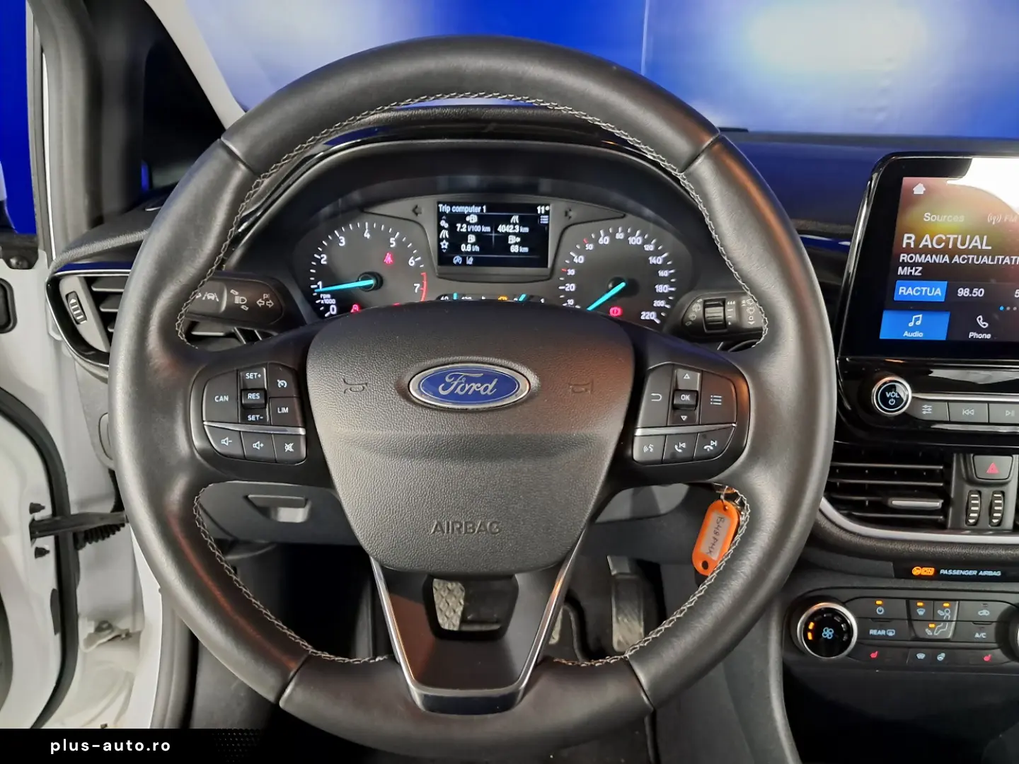 FORD FIESTA TREND CONNECTED