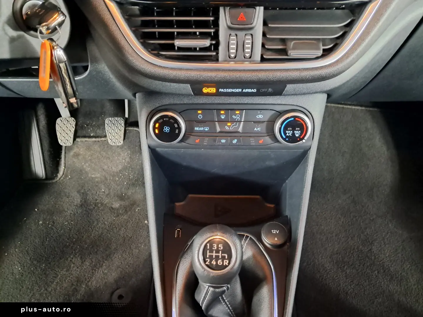 FORD FIESTA TREND CONNECTED