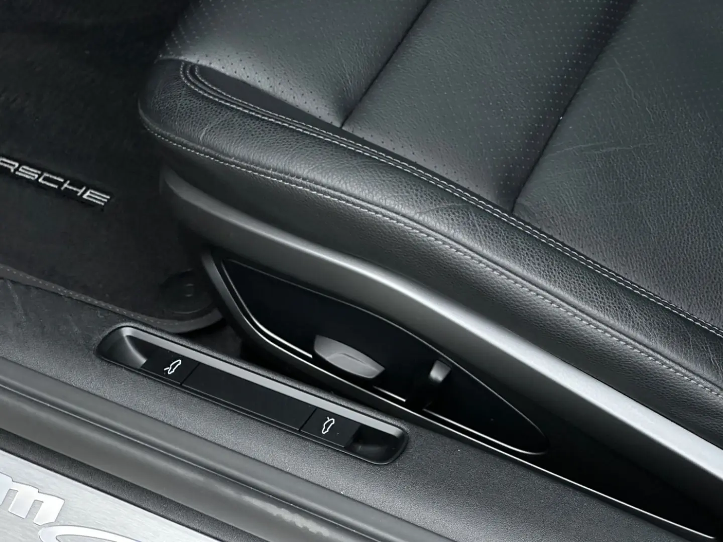 992 911 Carrera Cabriolet SHZ Sportlenkrad