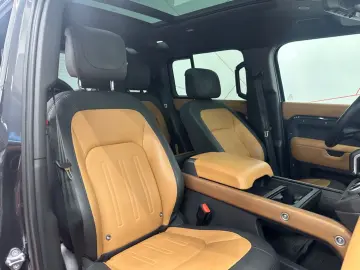 110 X-Dynamic HSE  Full Option  Very nice spec