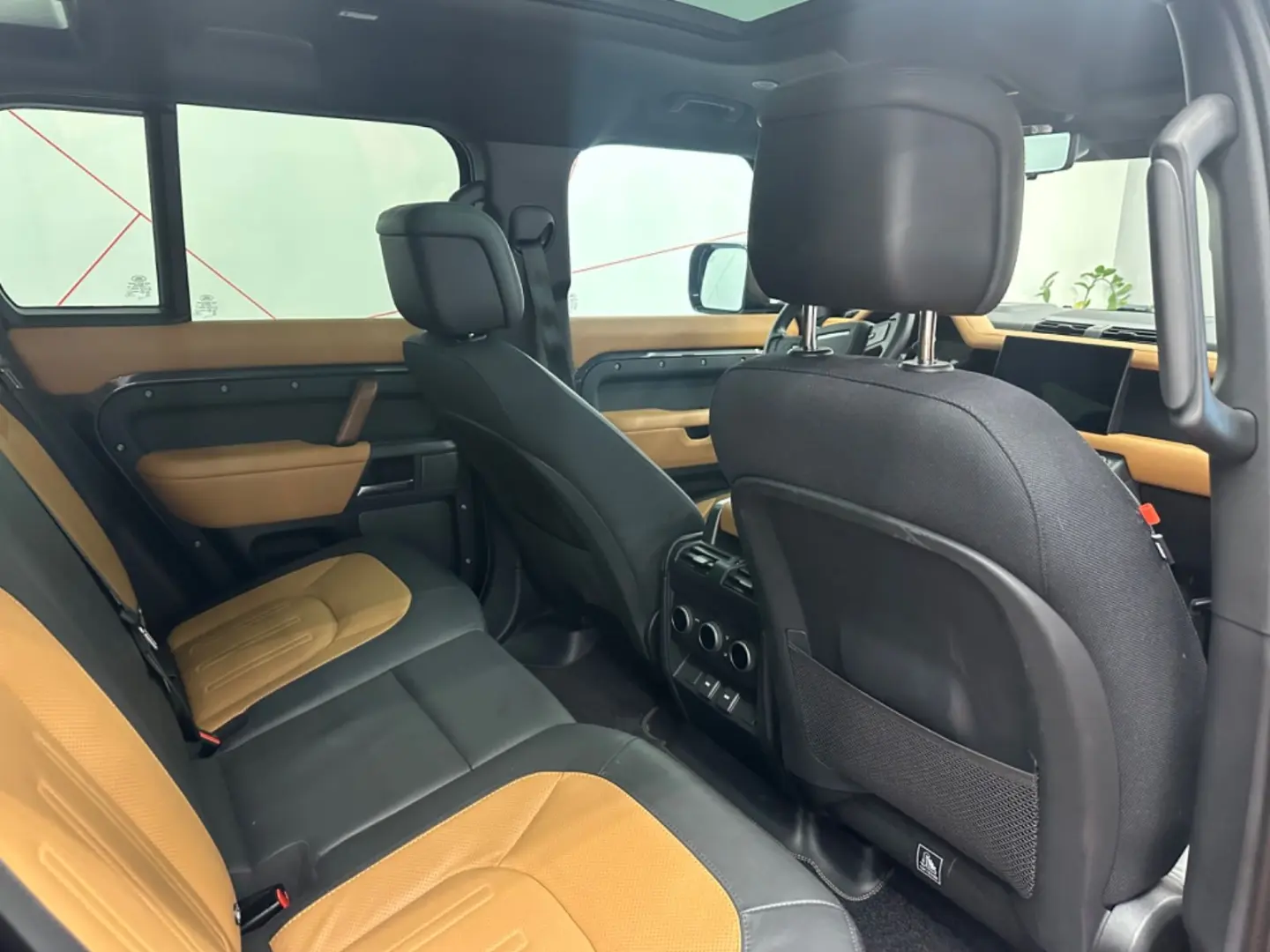 110 X-Dynamic HSE  Full Option  Very nice spec