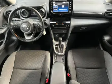 Yaris Cross 1.5 Hybrid Dynamic  € 14.700 NETTO
