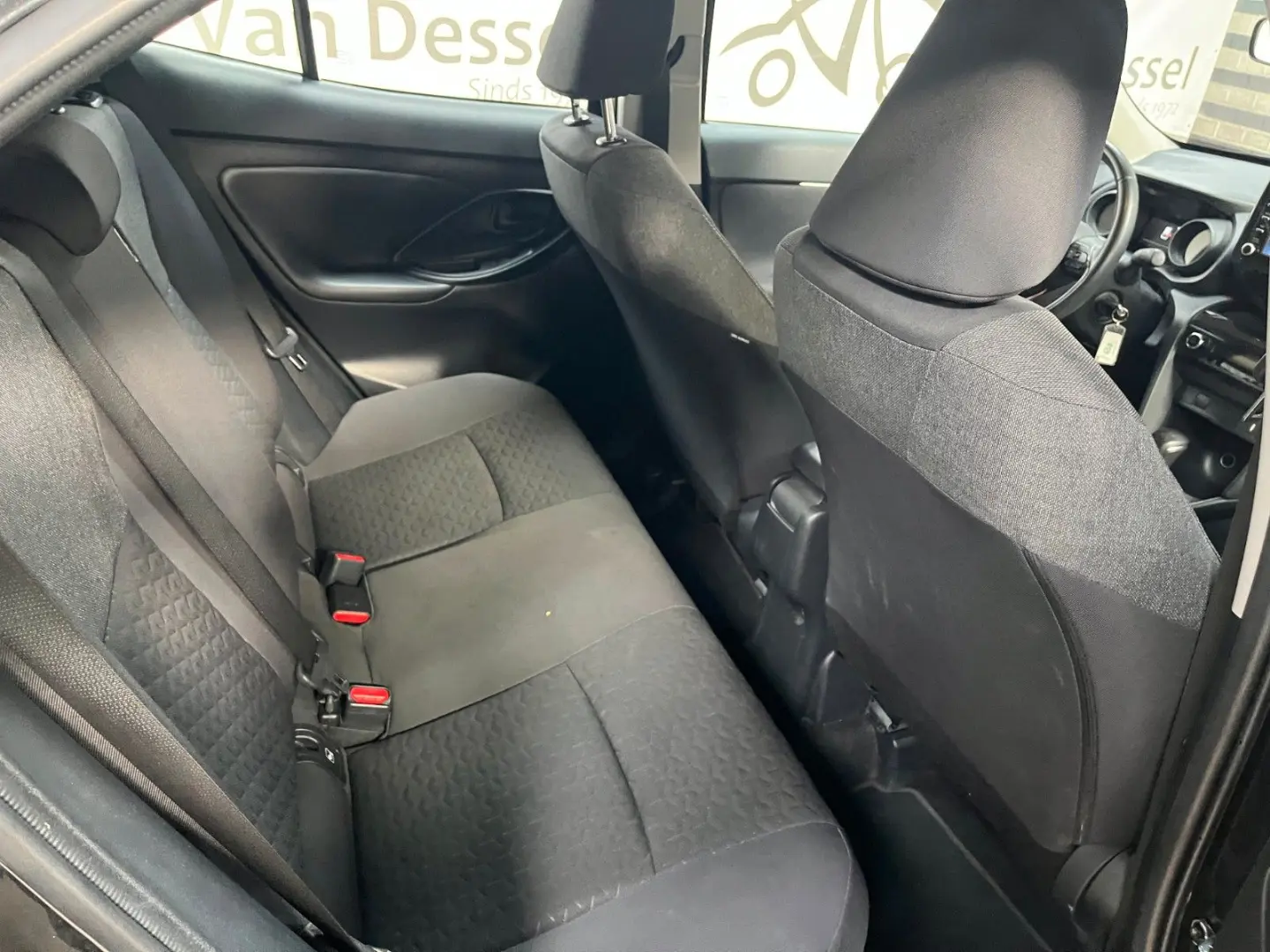 Yaris Cross 1.5 Hybrid Dynamic  € 14.700 NETTO