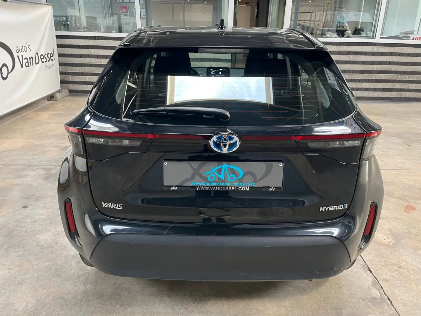 Yaris Cross 1.5 Hybrid Dynamic  € 14.700 NETTO