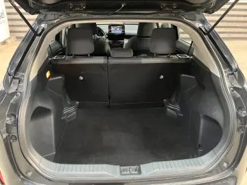 Yaris Cross 1.5 Hybrid Dynamic  € 14.700 NETTO