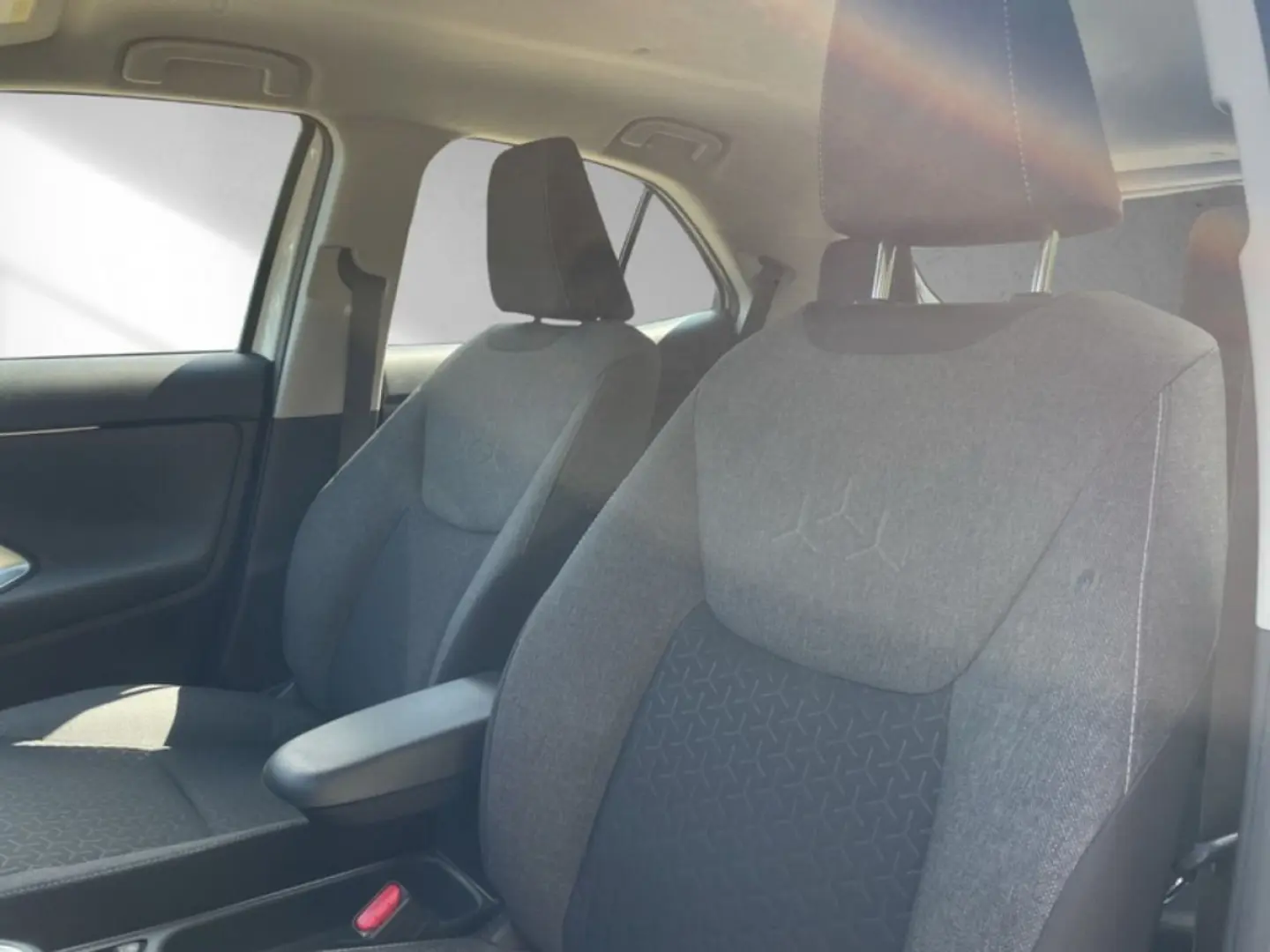 Yaris Cross 1.5 Hybrid Business  ACC SHZ CAM