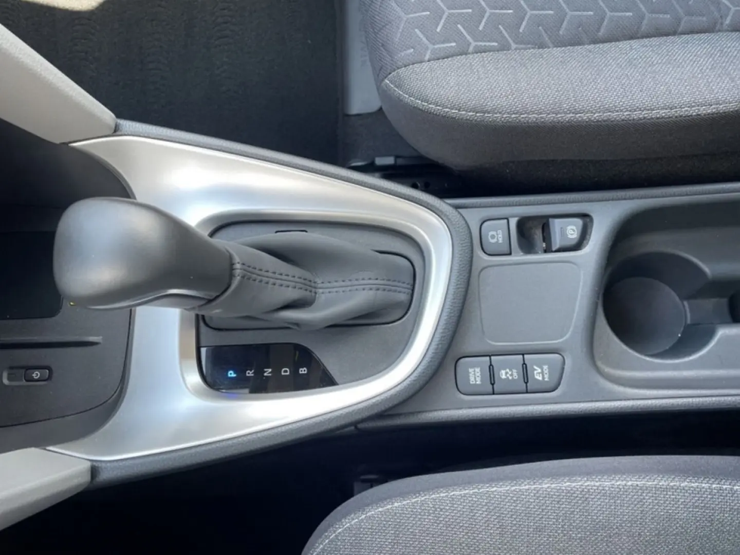 Yaris Cross 1.5 Hybrid Business  ACC SHZ CAM