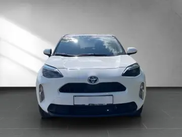 Yaris Cross 1.5 Hybrid Business  ACC SHZ CAM