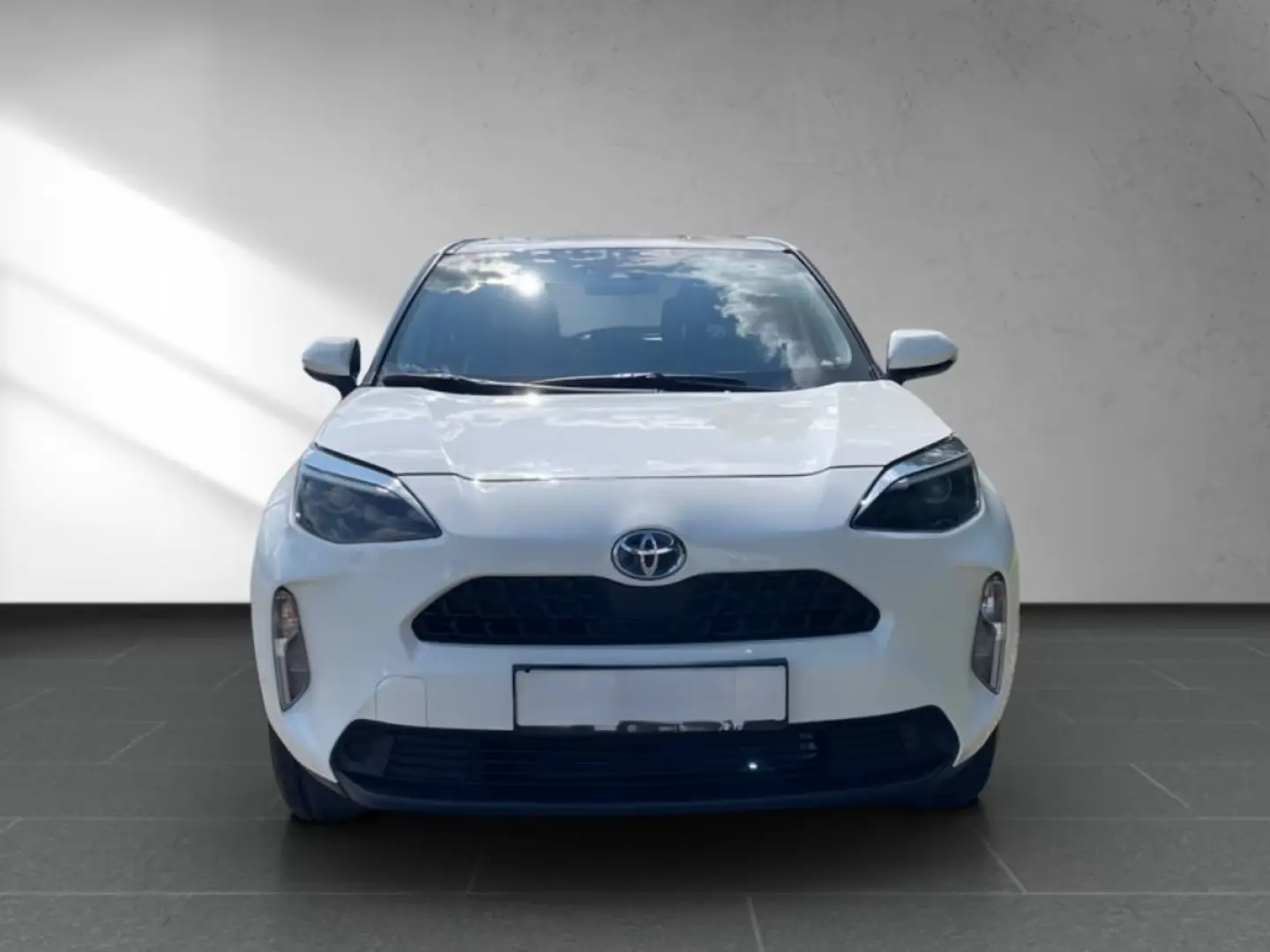 Yaris Cross 1.5 Hybrid Business  ACC SHZ CAM