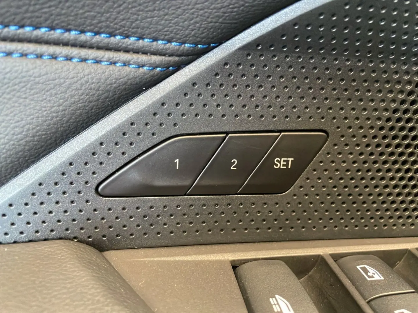 420i Cabrio M Sport TMP ALARM RFK SHZ MemorySitz