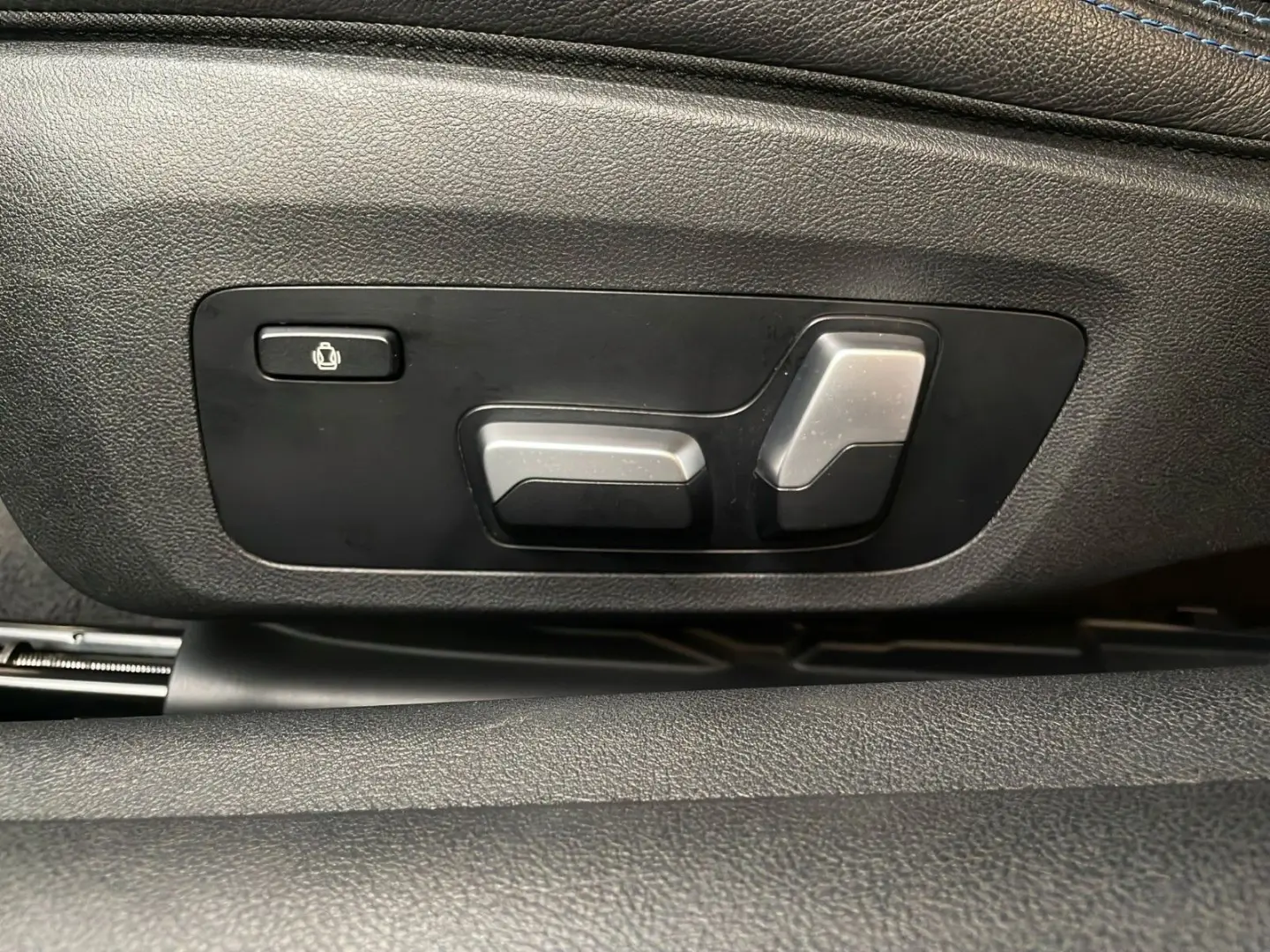 420i Cabrio M Sport TMP ALARM RFK SHZ MemorySitz